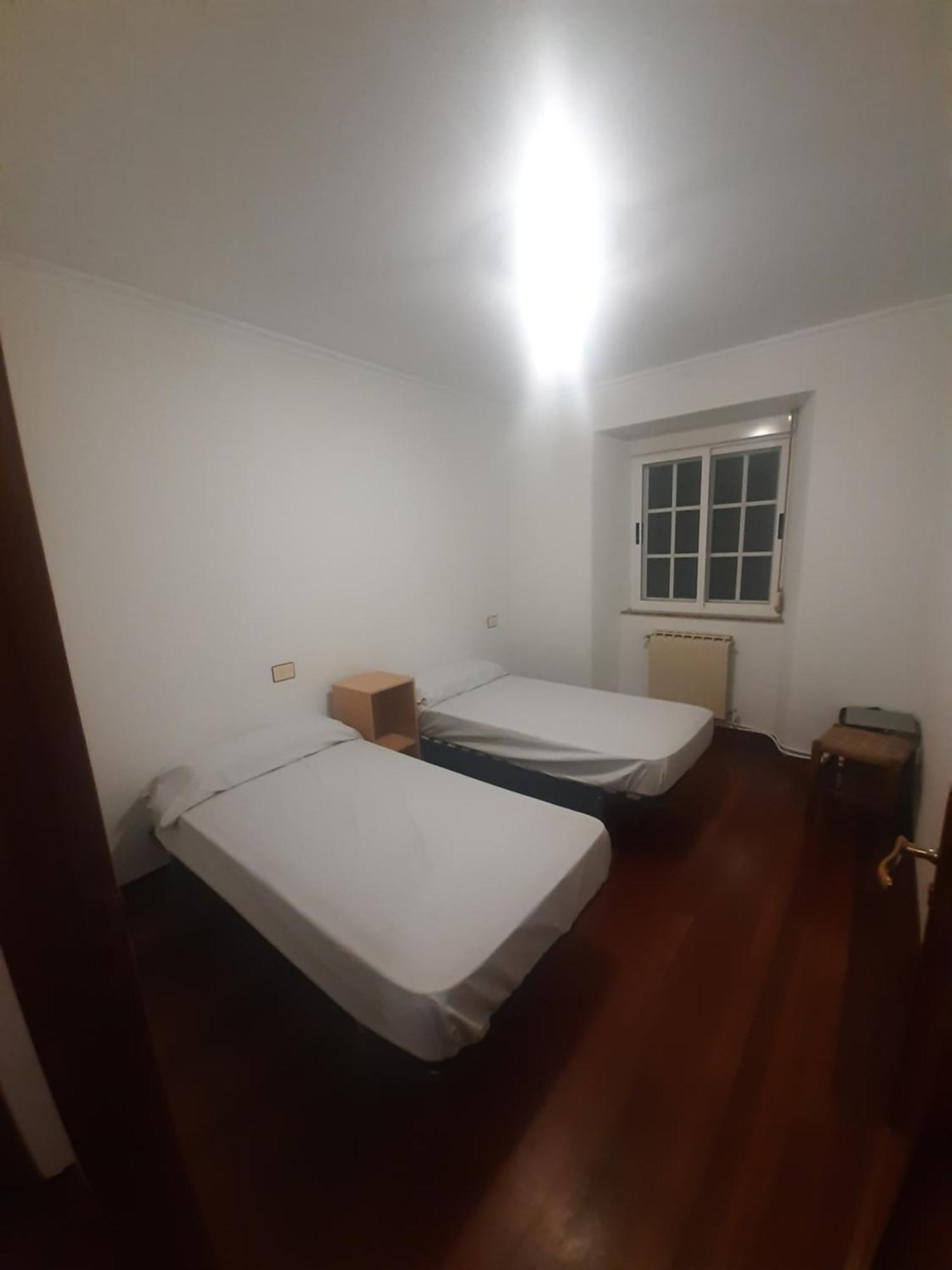 Albergue Berce Do Camino Tríacastela Buitenkant foto
